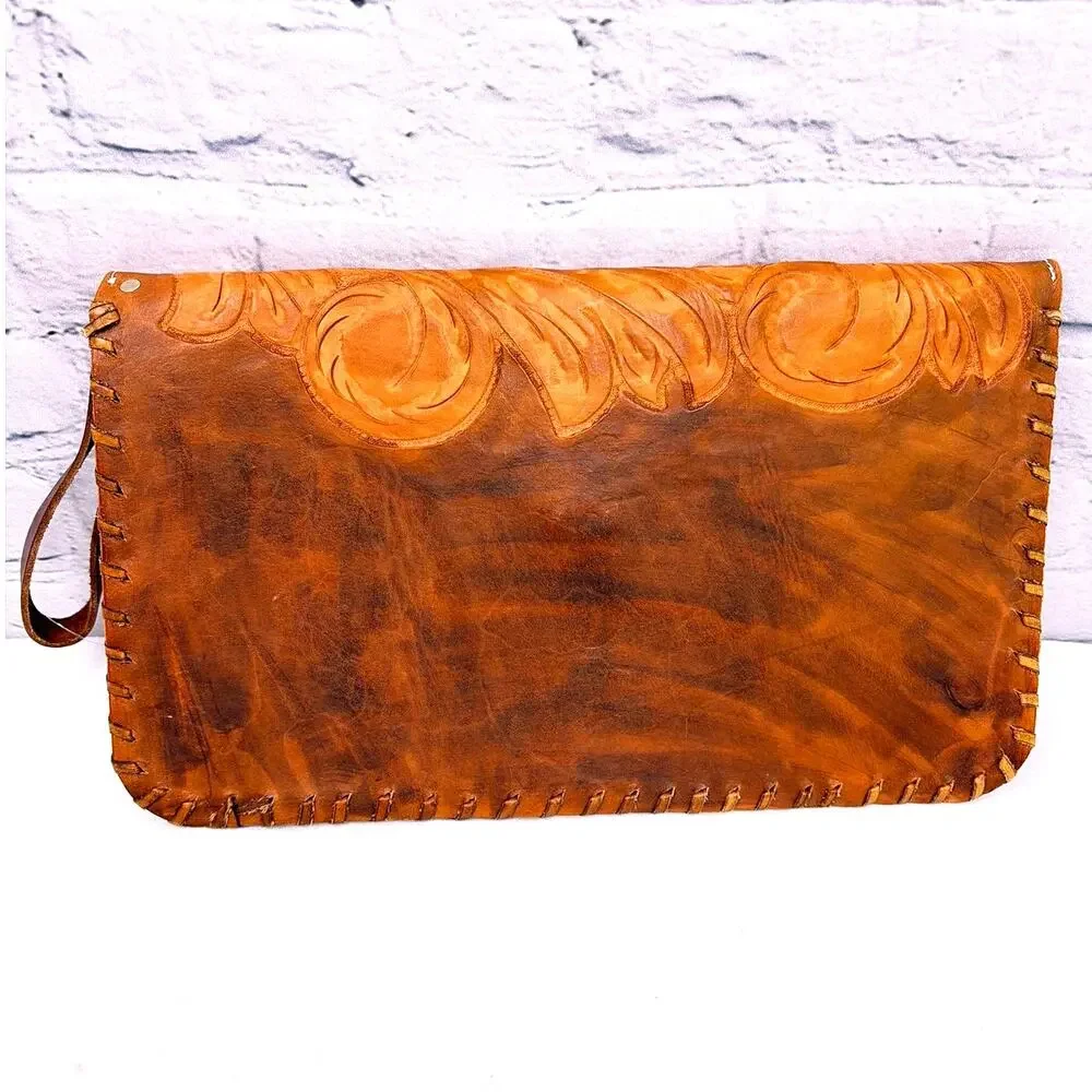 VTG Hand Tooled Floral Designs Leather Envelope Clutch Handbag